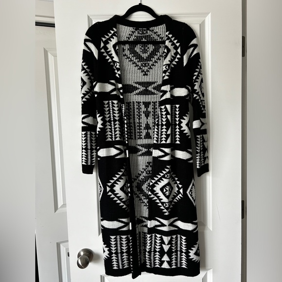 Patterned Cardigan - Picture 1 of 2